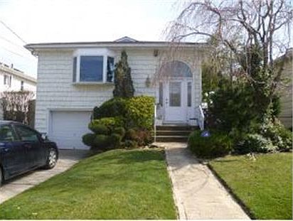 1st image of 162 Ramapo Ave