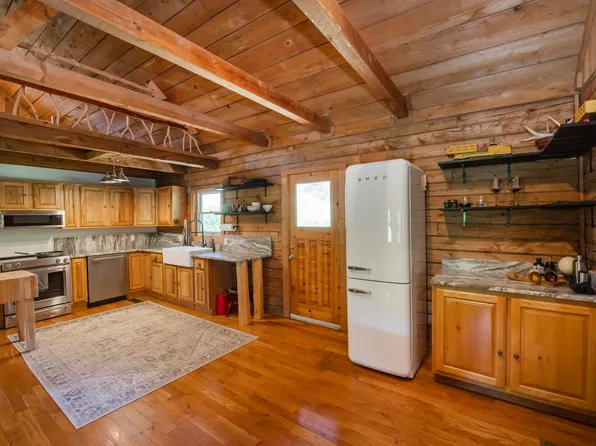 1370 Dog Branch Rd, Dixon Springs, TN 37057