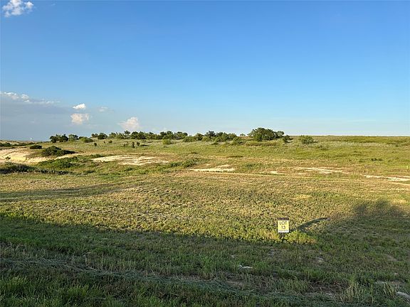 3rd image of 1029 Bear Creek Ranch Rd