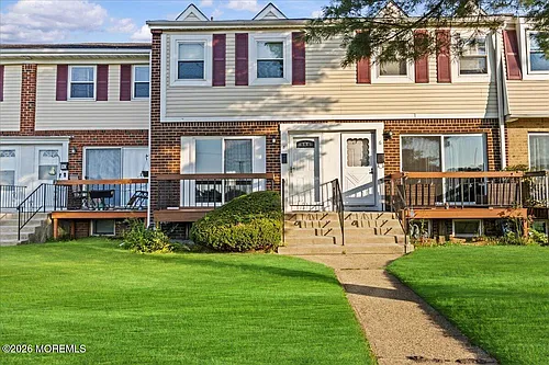 8 Primrose Ln Photo 1