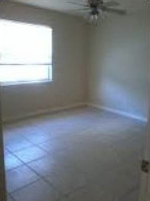 4th image of 3990 SE 17th Ct APT A