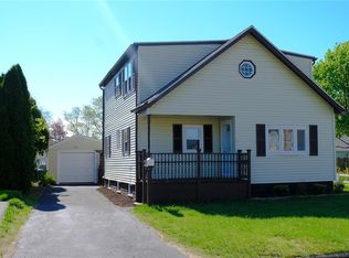 160 Morse Ave, Warwick, RI 02886