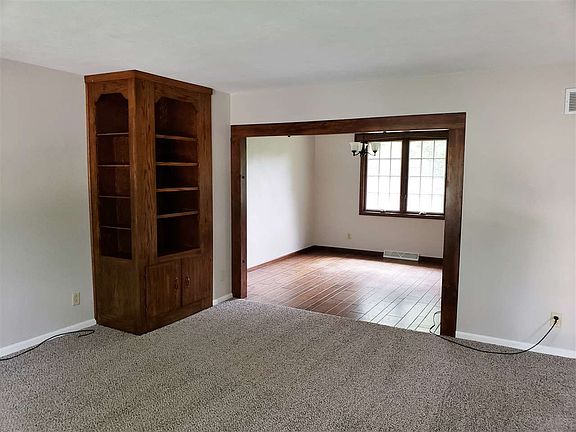 4th image of 6814 N Rockvale Dr