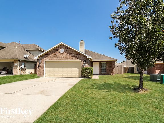 2nd image of 18412 Sunrise Pines Dr