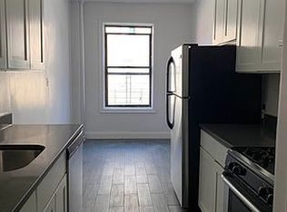 2022 Benedict Ave APT 3B, Bronx, NY 10462