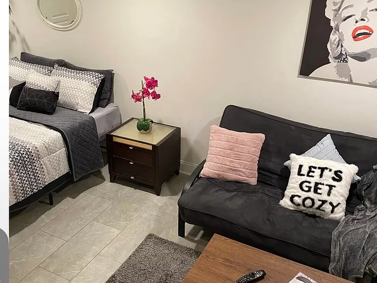 2570 Frankford Ave #1 — Photo 3