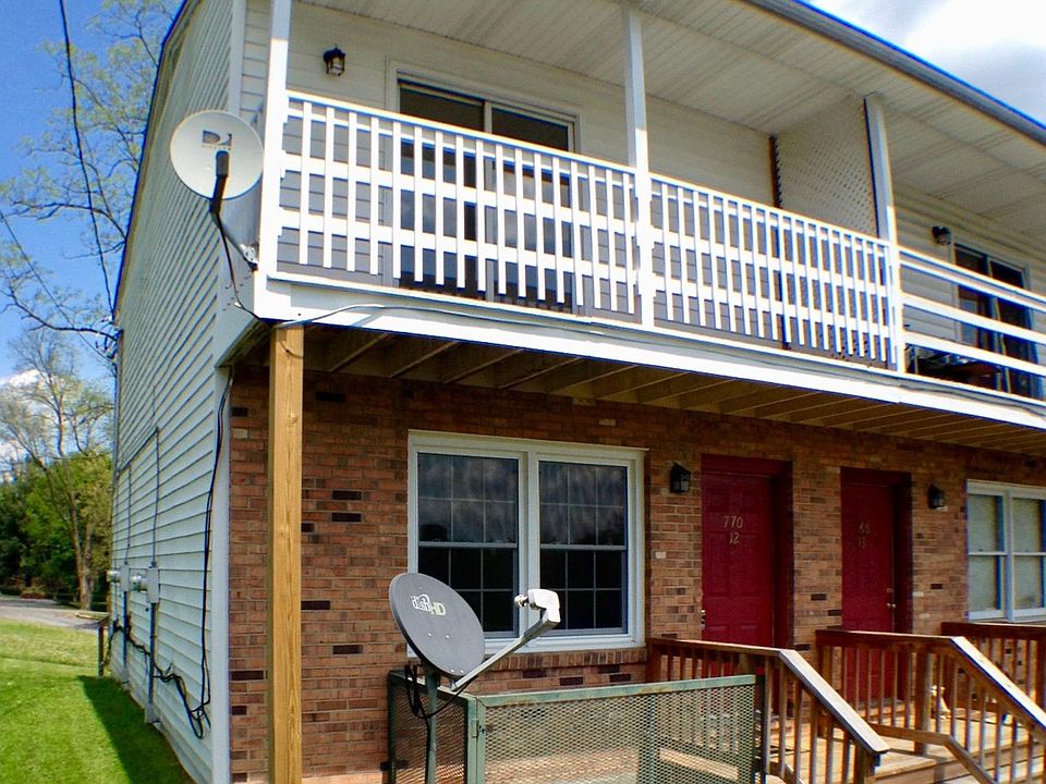 1st image of 770 Newtown Ct #12