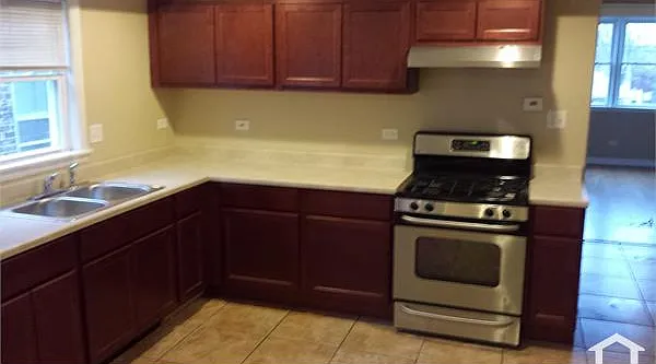 7549 S Union Ave #2A — Photo 1