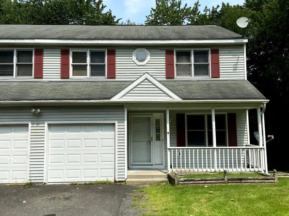 115 Woodin Rd #A, Clifton Park, NY 12065