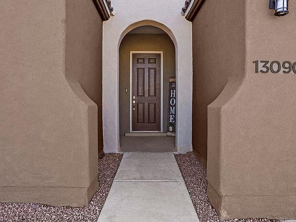 4th image of 13090 Oakhampton Ave