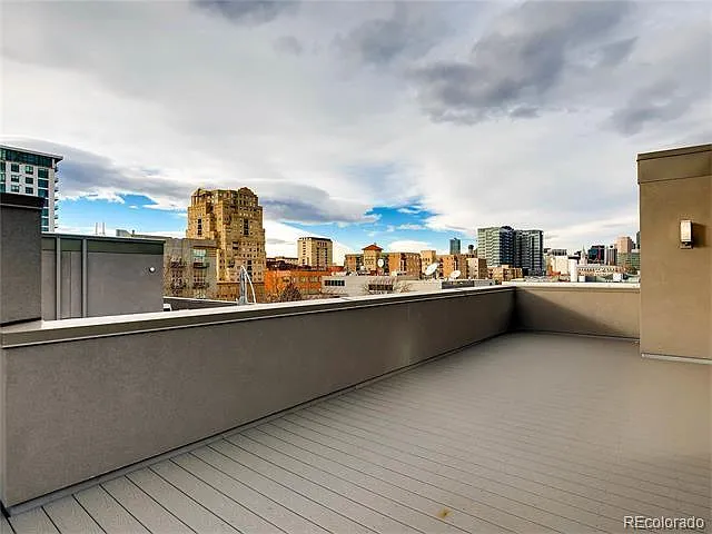 167 W 10th Ave — Photo 23