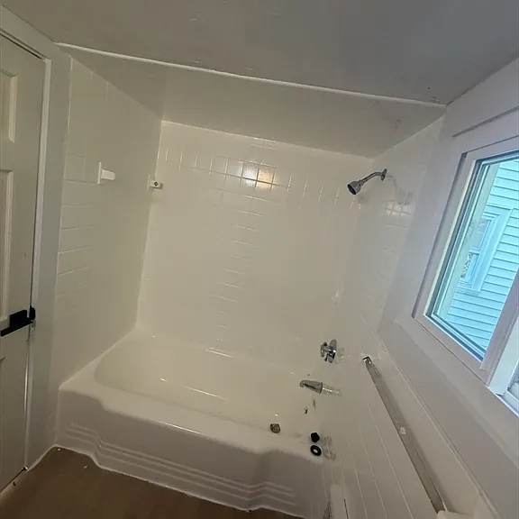 491 Webster St #2 — Photo 7