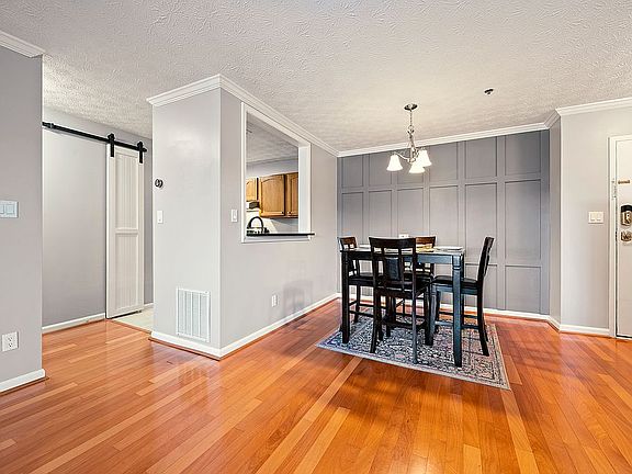 4th image of 970 Sidney Marcus Blvd NE