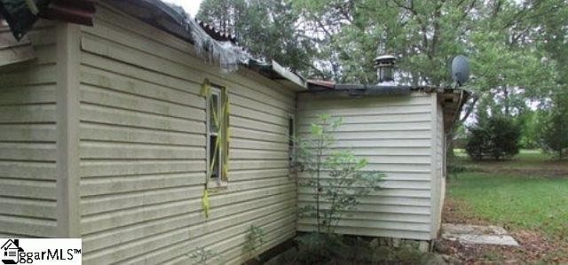 2nd image of 209 Maryland Ave