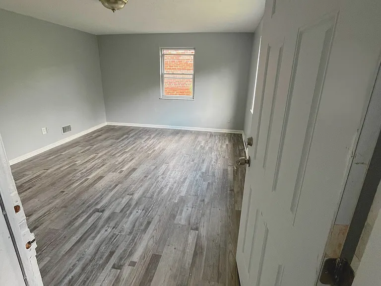 2187 Westwood Northern Blvd — Photo 3
