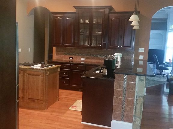 Kitchen with island