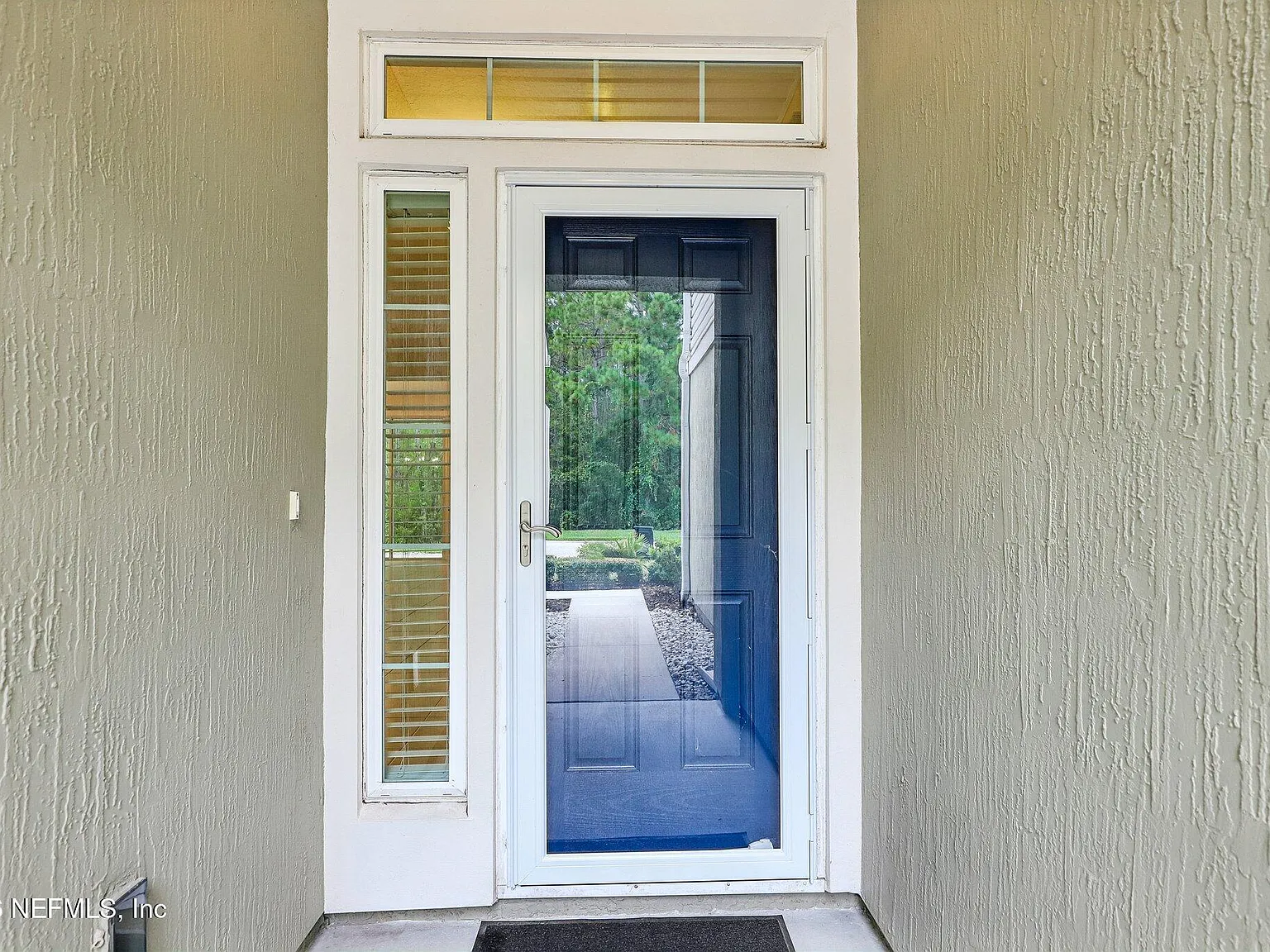 3 bed, 2.5 bath, 1476 sqft, $1,995 — Photo 4