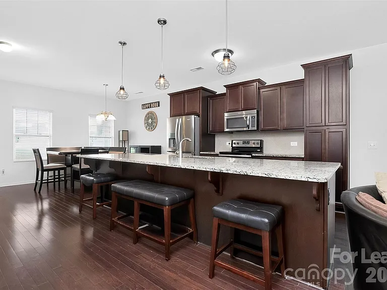 2038 Eddie Massey Ln — Photo 6