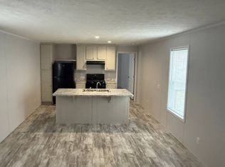 10682 Hawthorn Rd #13, Plymouth, IN 46563