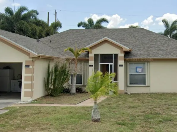 3660 SW Bonwold Street, Port St Lucie, FL 34953