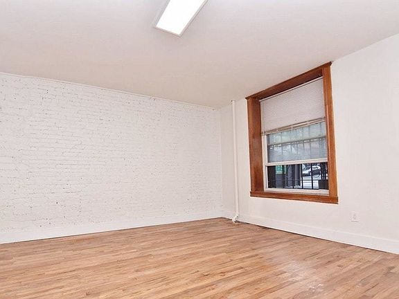 4th image of 383 Convent Ave