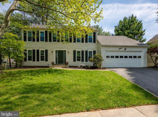16113 Orchard Grove Rd, Gaithersburg, MD 20878