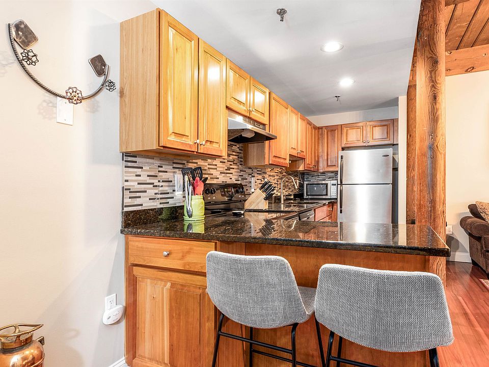 335 Cypress St Manchester, NH, 03103 Apartments for Rent Zillow