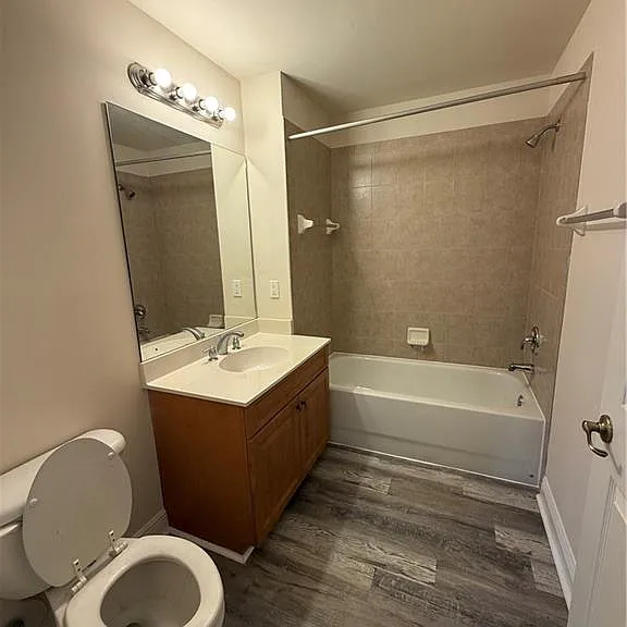 2909 Tuscan Dr #303 — Photo 6