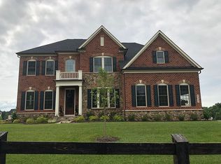 6823 Warfield Rd, Gaithersburg, MD 20882