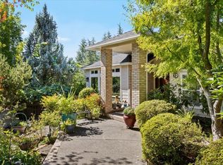 4760 Torrey Pines Dr, Medford, OR 97504