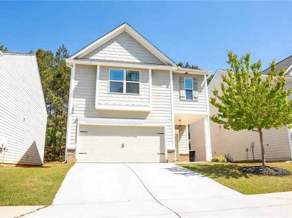 48 Southwind Cir, Newnan, GA 30265