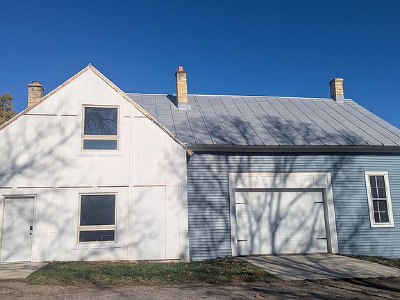 5th image of 170 E Main St