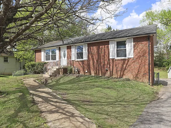 8237 Luree Ln, Hermitage, TN 37076