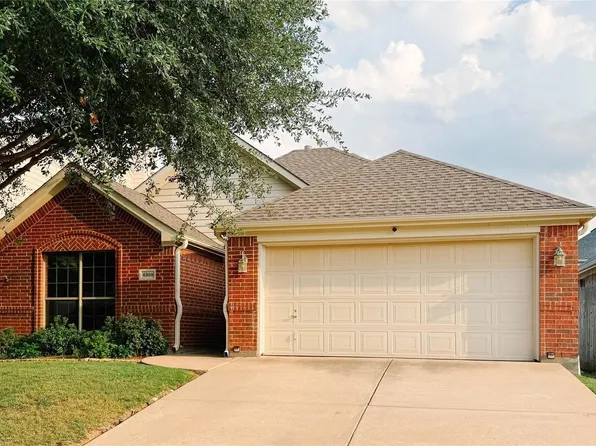 4308 Summer Star Ln, Fort Worth, TX 76244