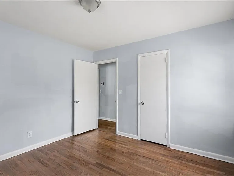 2363 Beverly Ln SW — Photo 19