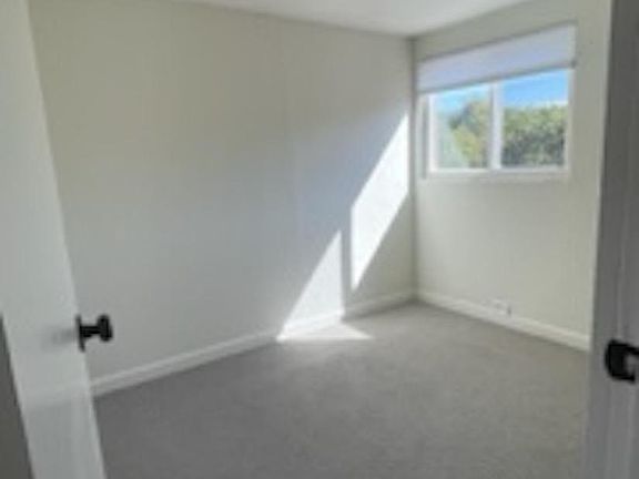 3rd image of 1751 Terrace Dr
