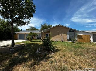 7447 Fieldgate Dr, San Antonio, TX 78227