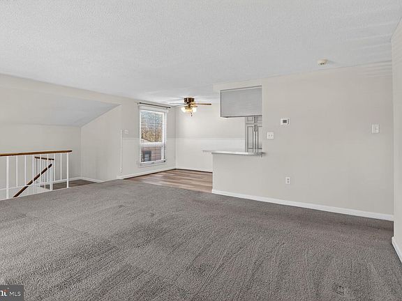 2nd image of 592 Glen Ct