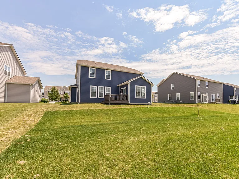 9818 Gallop Ln — Photo 33
