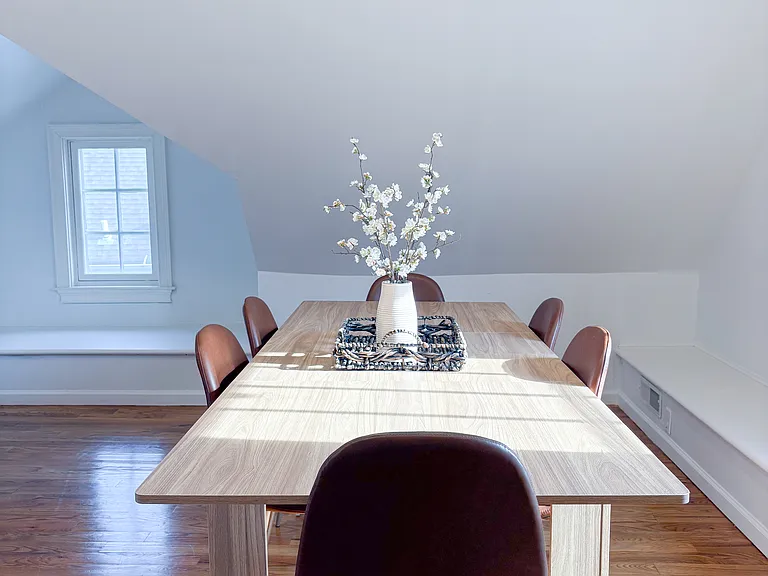 87 Stephen St #1C — Photo 98