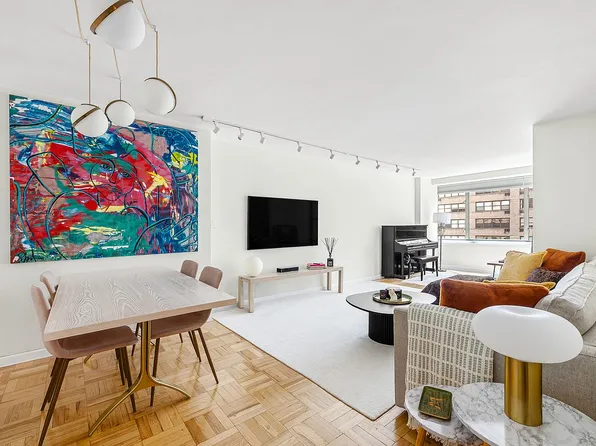 315 W 70th St APT 14B2, New York, NY 10023