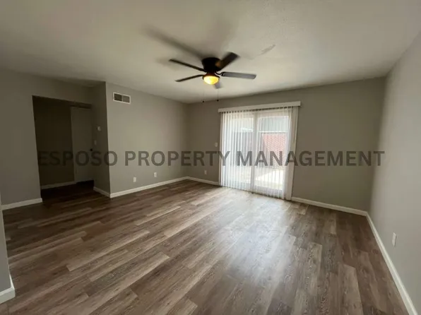 3384 E Sierra Madre Ave APT D, Fresno, CA 93726