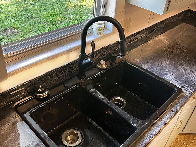 454 Hutton Ln #A — Photo 22