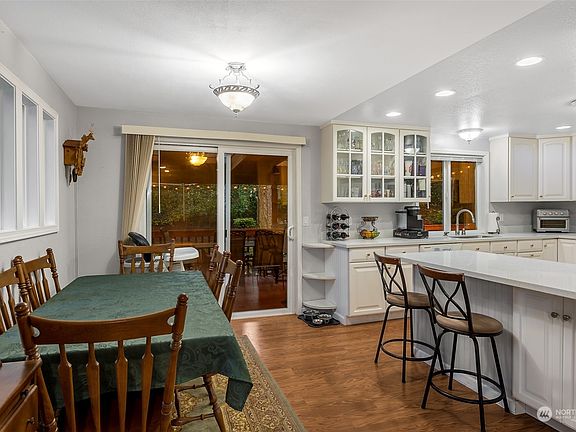 4th image of 14305 57th Avenue NW