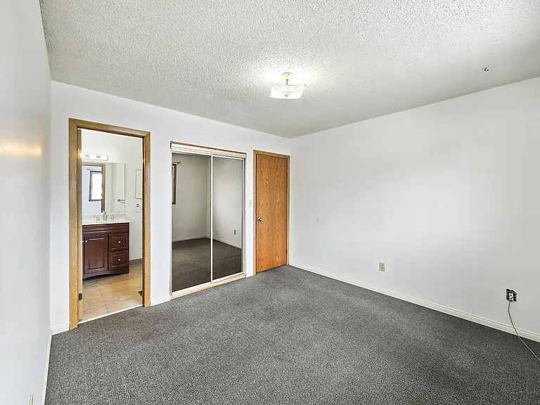 1515 36th St SE #A — Photo 15