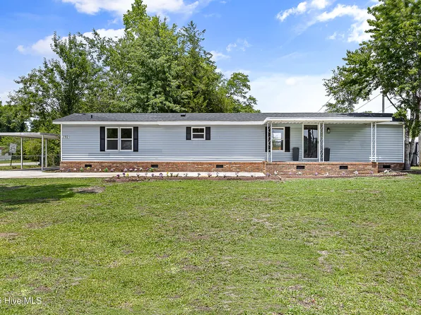 1192 Village Road NE, Leland, NC 28451