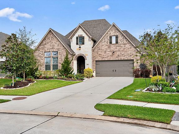 2nd image of 107 Spider Lily Ct