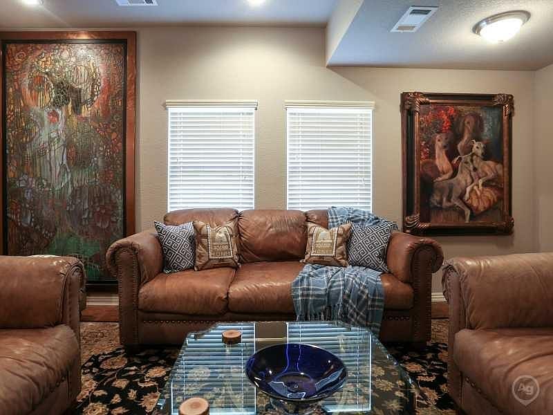 2nd image of 1236 Brooken Hill Dr