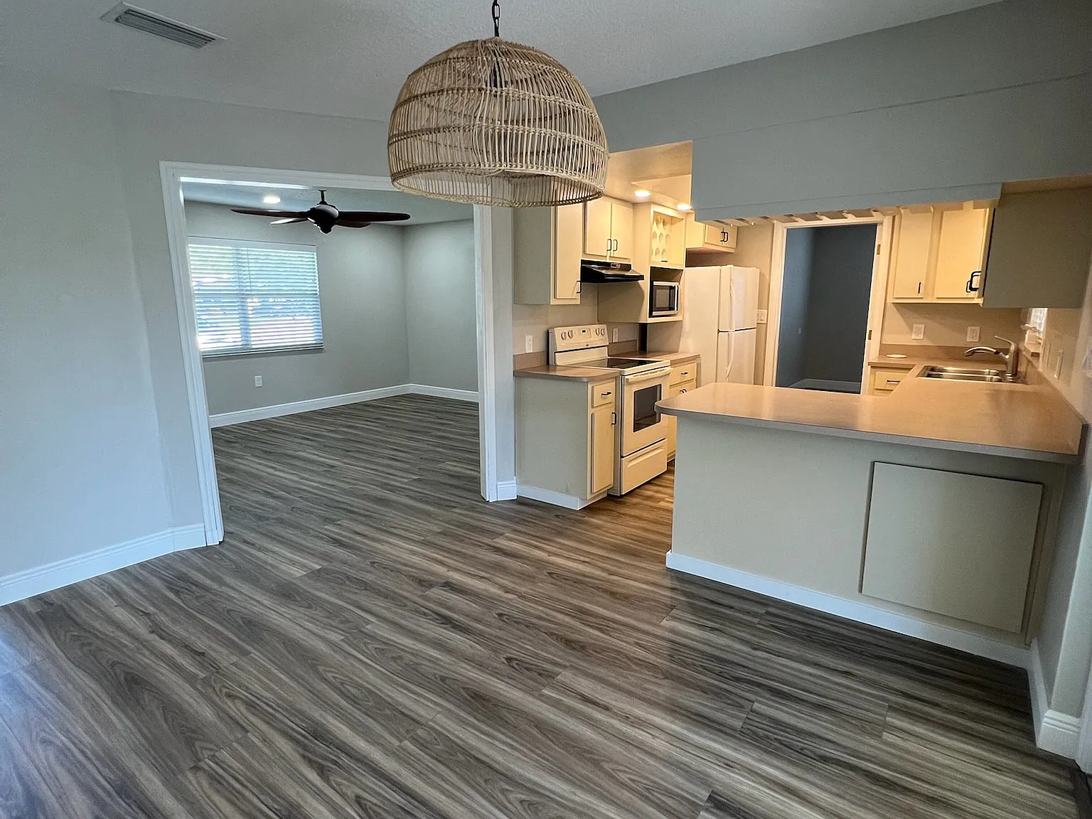 2316 Monty Ln — Photo 3