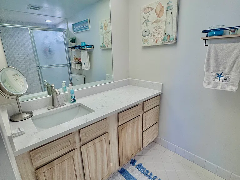 5220 Brittany Dr S #607 — Photo 12